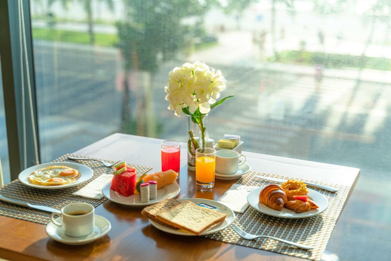เซอรีน บีช โฮเต็ล Hotel ดานัง ภายนอก รูปภาพ